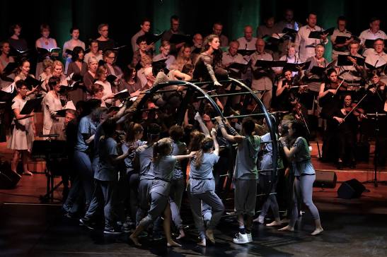 34117309_10215019015282231_693116084152172544_o